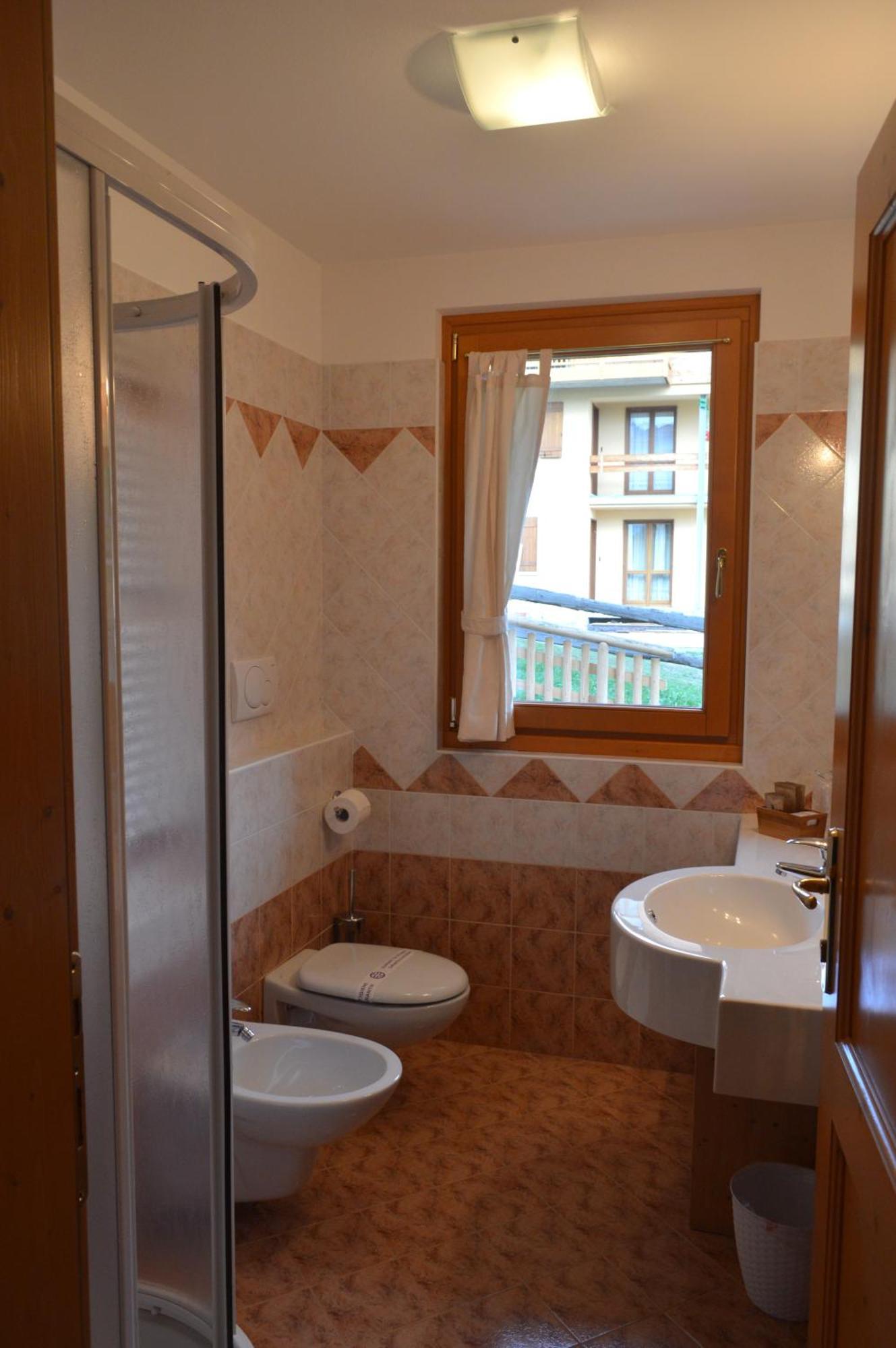 Hotel Garni Sant'Antonio Con Spa Madonna di Campiglio Room photo